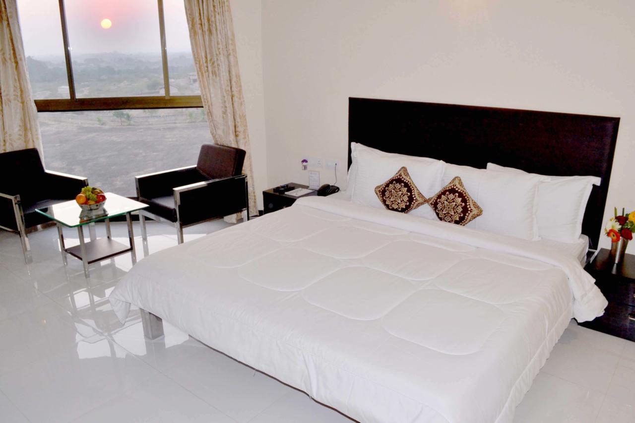 Siddhi Hotel And Resort Rājula Extérieur photo